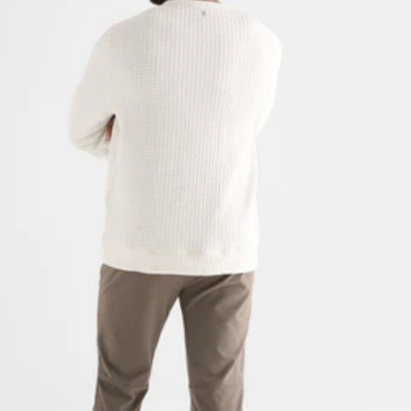 NoBull Men's Quilted Crew Pullover - Picture 5 of 10